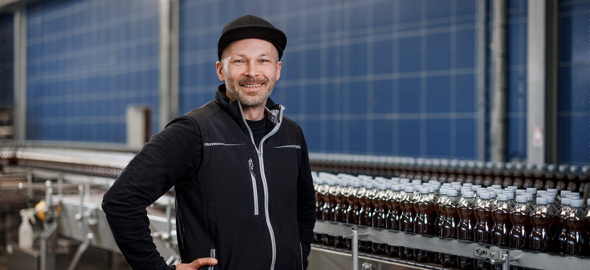 mitarbeiter pet produktionsanlage